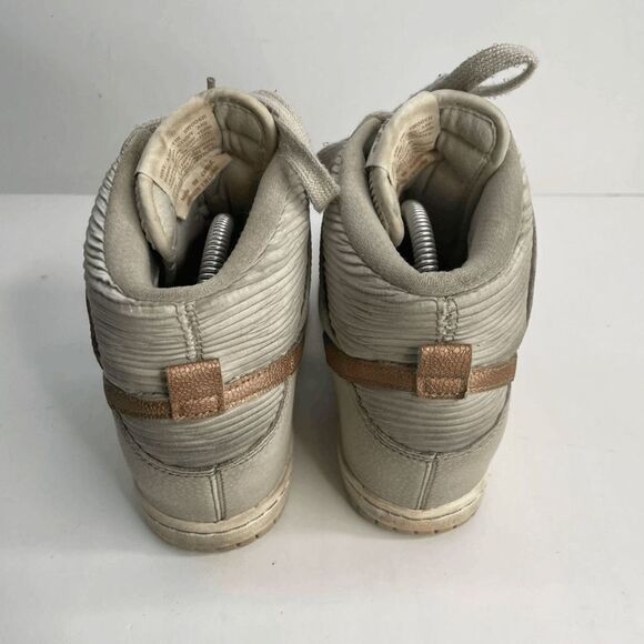 Nike Dunk Sky Hi Women’s Size 7 US Gray 528899-013 Lace Up Sneaker Shoes Heels - Picture 4 of 9